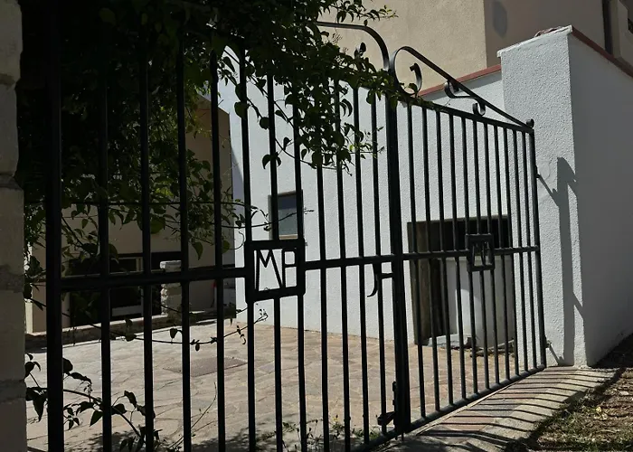 Pm 5 Via Del Cisto