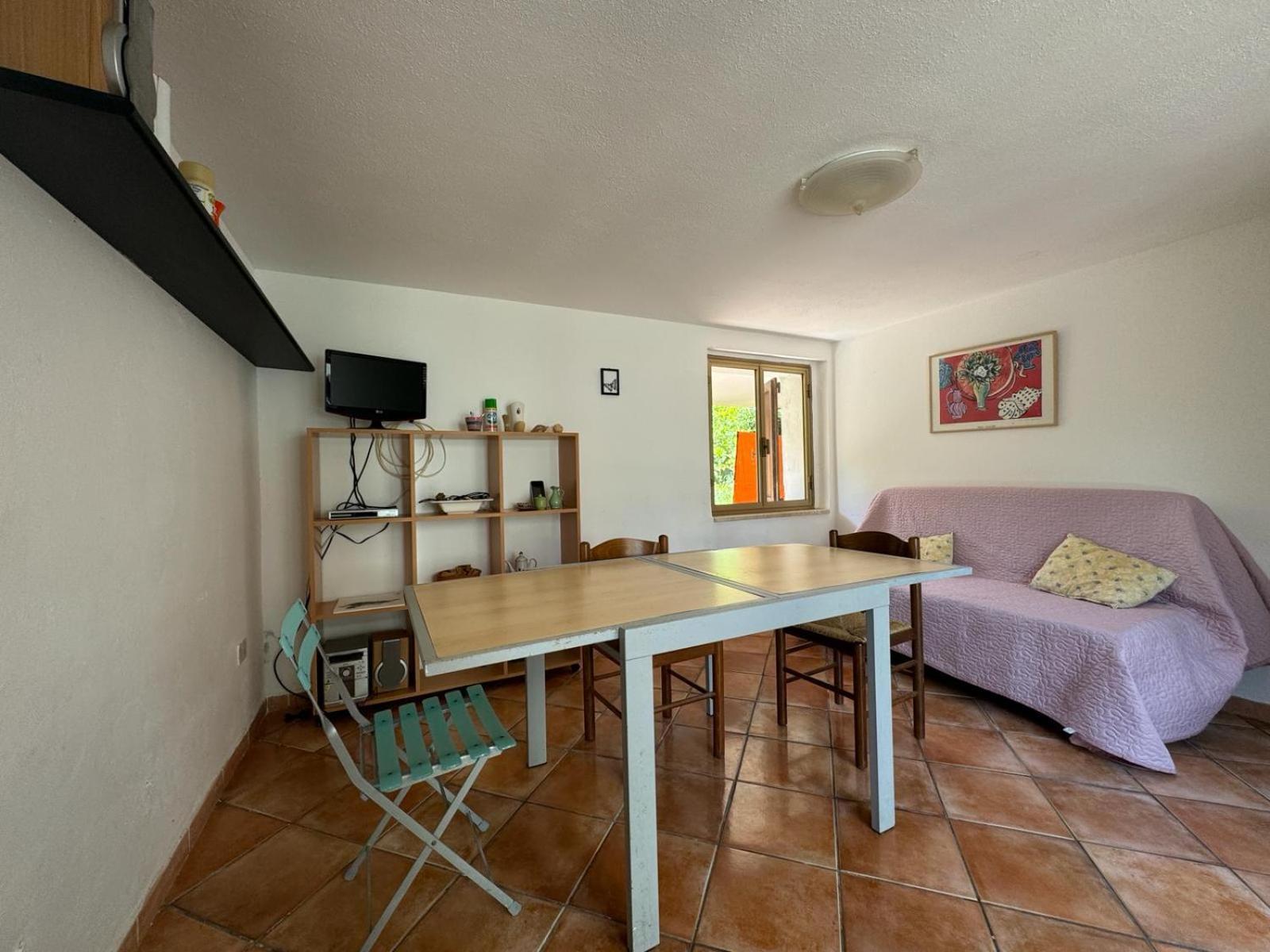 Pm 5 Via Del Cisto Apartamento S'Archittu